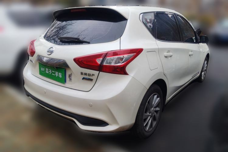 Used Nissan Tiida 2016 1.6L CVT Cool Dynamic Edition