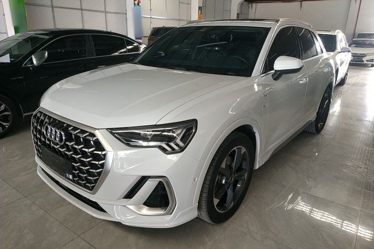 Used Audi Q3 2024 35 TFSI Fashion Dynamic Edition