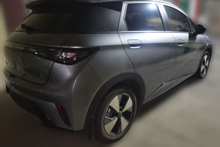 Used BYD Dolphin 2023 420 km Fashion Edition
