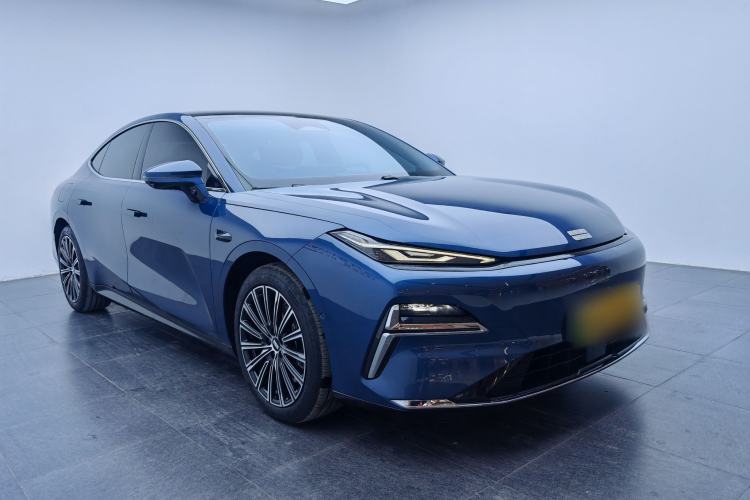 Used Geely Galaxy Galaxy 8 2025 130km EM-P Exploration Edition
