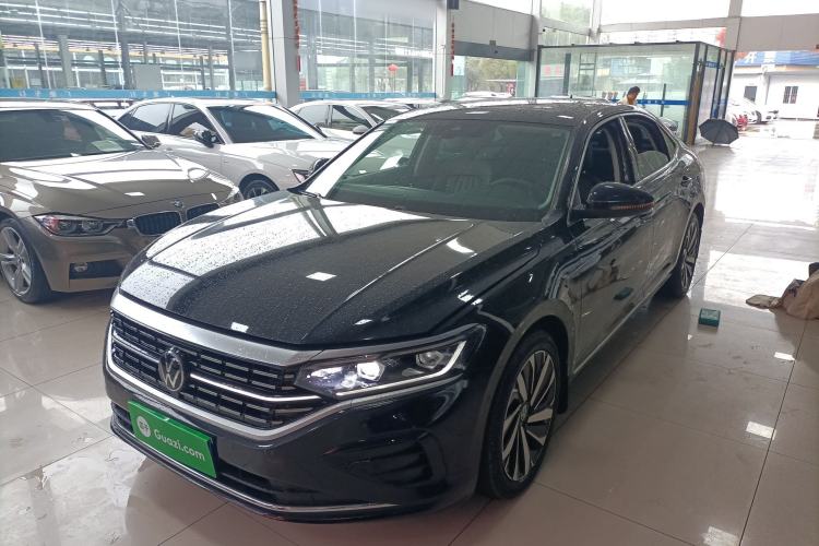 Used Volkswagen Passat 2022 330TSI Luxury Edition
