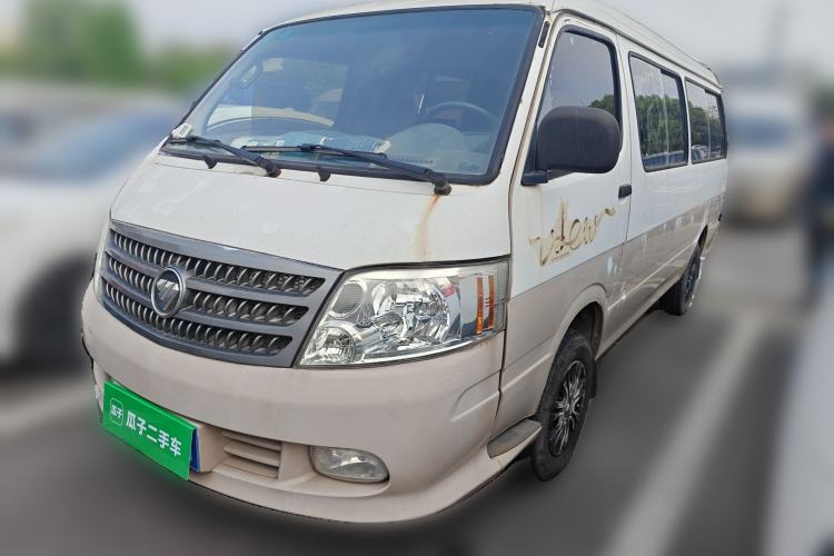 Used Foton Scenic 2016 2.0L Landscape Express Version Long Wheelbase Low Roof – 4Q20M