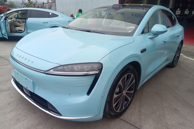 Used Hima Luxeed R7 2025 Range-Extended Version 251 km Max