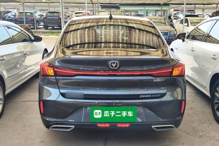 Used CHANGAN Eado 2023 Changan Edition PLUS Blue Whale NE 1.4T GDI DCT Prestige Version
