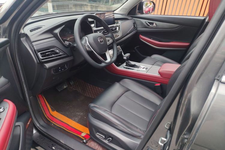 Used Changan CS75 2022 Blue Whale Edition 1.5T DCT Prestige Model
