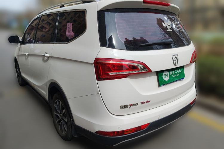 Used Baojun 730 2017 1.5T DCT Flagship Model 7 Seats China V Emission Standard Rear Left 45 Deg