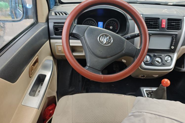 Used Nlmmotor Qiteng M70 2014 1.2L Entry-Level LJ469Q-AE2
