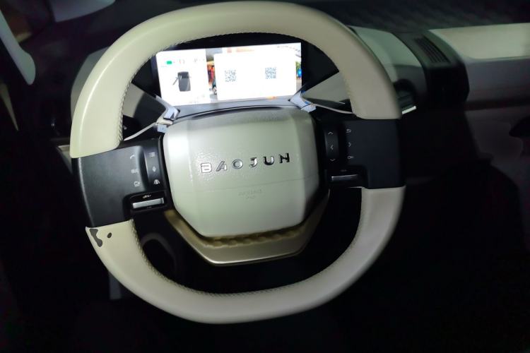 Used Baojun KiWi EV 2021 Artist Model Lithium Iron Phosphate