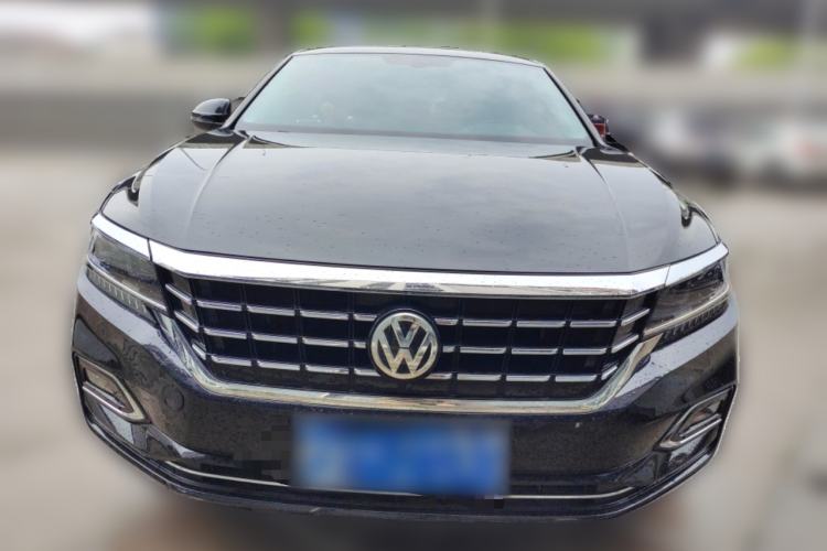 Used Volkswagen Passat 2019 330TSI Luxury Edition China VI Standard Front