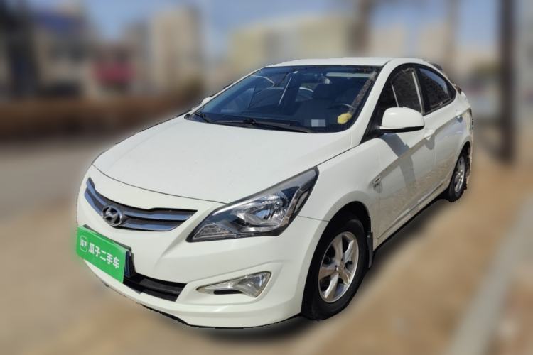 Used Hyundai Verna (older generation) 2016 1.4L Manual Smart GLS Trim