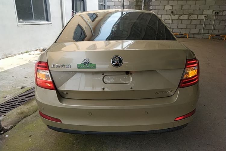 Used Skoda Octavia 2015 1.4TSI DSG Eado Edition