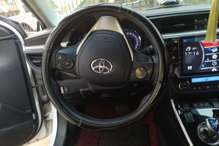 Used Toyota Levin 2016 Dual-Engine 1.8H GS E-CVT Elite Model with Sunroof