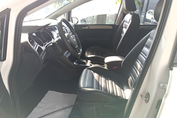 Used Volkswagen Touran 2021 Touran L 280TSI DSG Comfort Edition 7 Seats