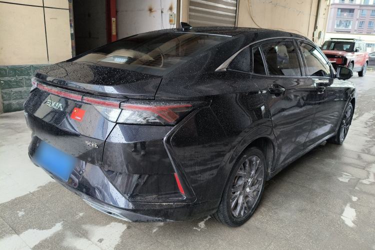 Used Dongfeng Aeolus Yixuan 2020 230T Automatic Dazzle Track Rider Edition Rear Right 45 Deg