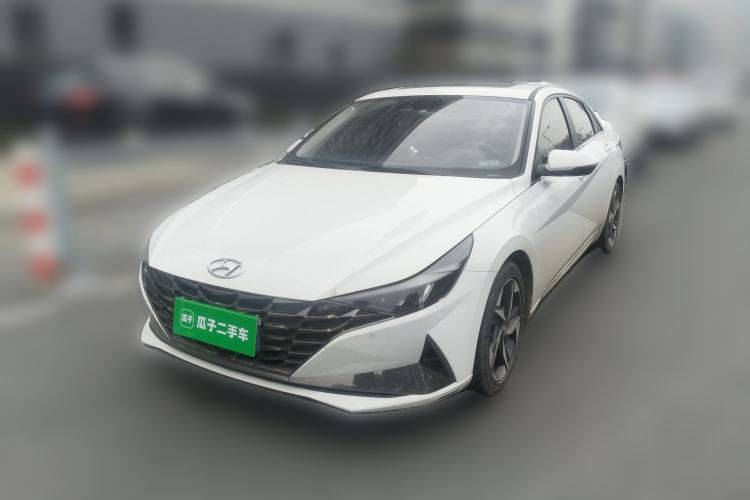 Used Hyundai Elantra 2022 1.5L CVT LUX Prestige Edition