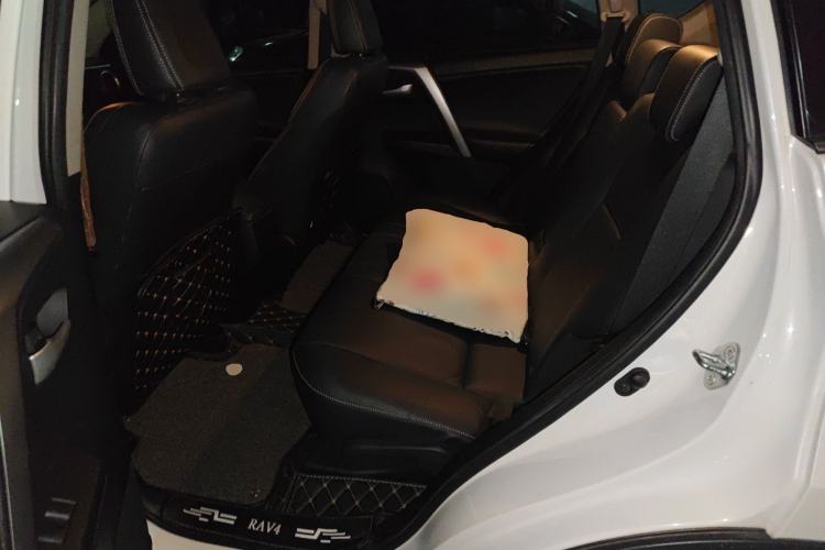 Used Toyota RAV4 2018 2.5L Automatic 4x4 Elite i Edition Left Rear Seat