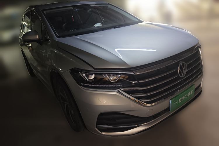 Used Volkswagen Viloran 2020 330TSI Luxury Edition