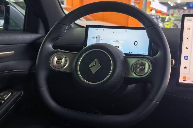 Used Baojun Yunhai 2024 140km Plug-in Hybrid Version
