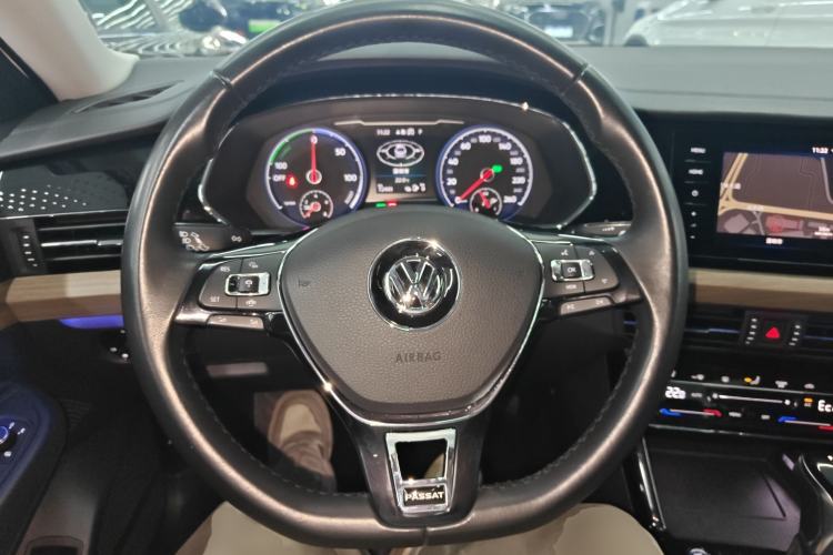 Used Volkswagen Passat New Energy 2020 430 PHEV Hybrid Luxury Edition China VI Standard