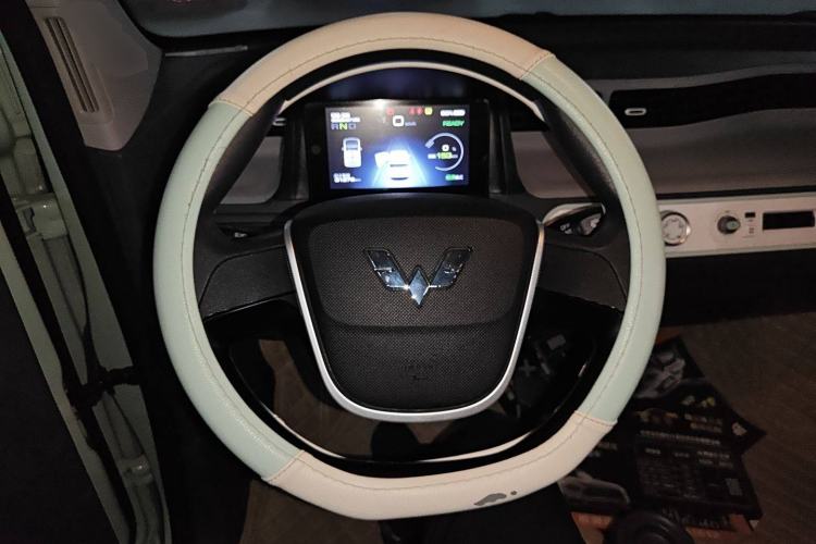 Used Wuling Hongguang MINIEV 2022 Macaron Premium Model – Lithium Iron Phosphate