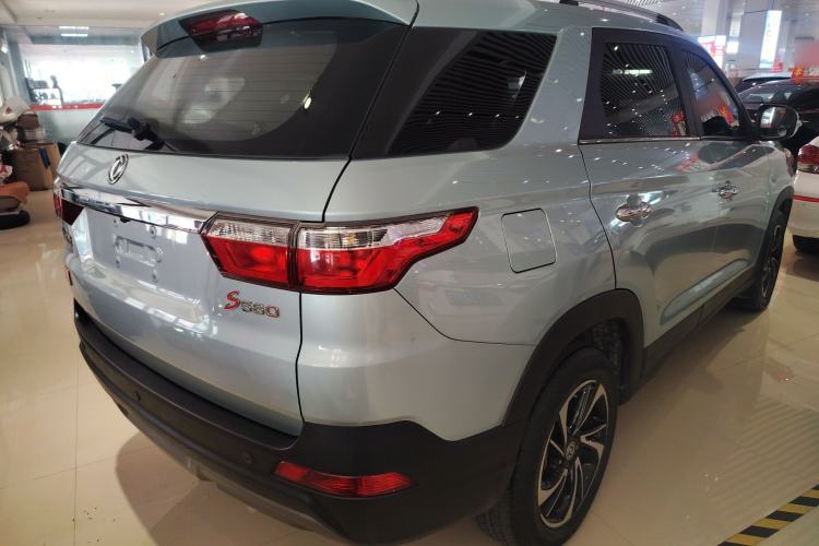 Used Dongfeng Fengon S560 2018 1.8L CVT Urban Model 5 Seats
