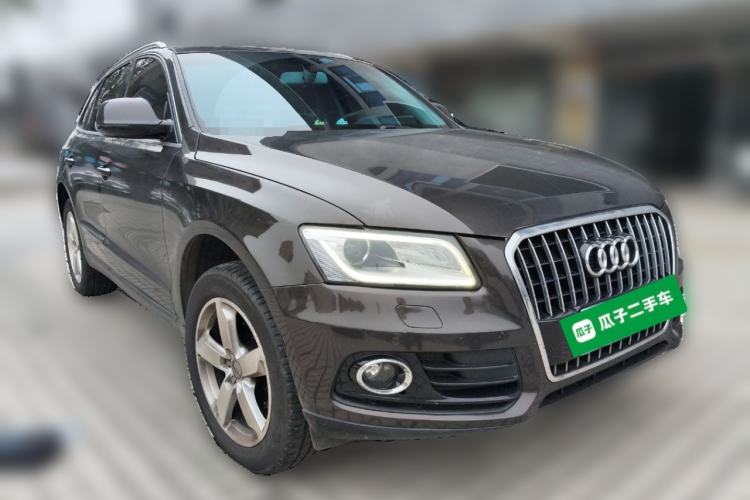 Used Audi Q5 2016 40 TFSI Technology Edition Front Right 45 Deg