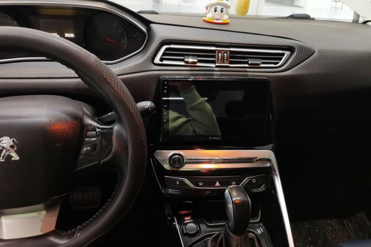 Used Peugeot 308 2016 1.6L Automatic Luxury Edition
