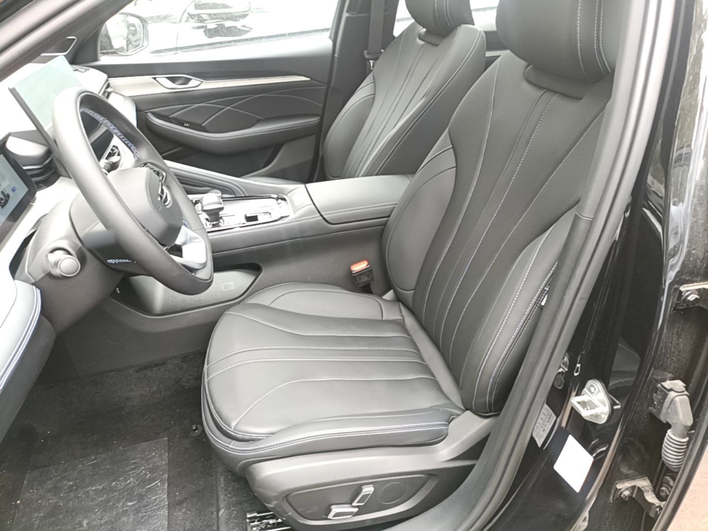 Geely Auto Preface 2026 Model Oriental Yao 1.5TD Kunlun Edition — снимка 17