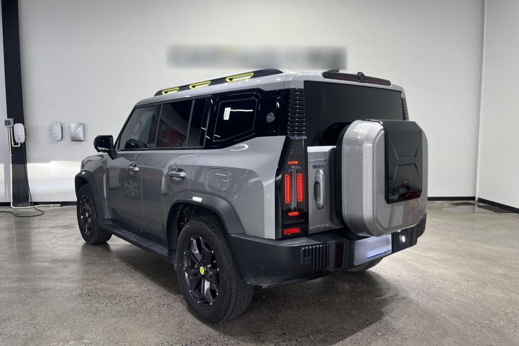 Used JETOUR Traveler 2023 2.0T All-Wheel Drive CrossPRO+ Exterior 5