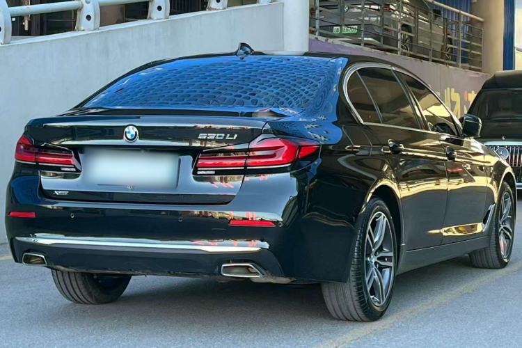 Used BMW 5 Series 2021 Updated 530Li xDrive Luxury Package Exterior 4