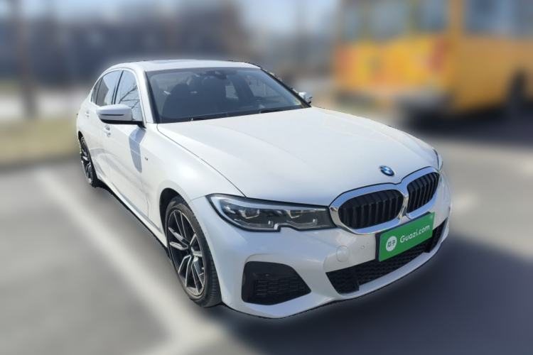 Used BMW 3 Series 2021 Second Facelift 325Li M Sport Package Front Right 45 Deg