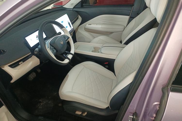 Used ARCFOX T1 2025 Model 425 PLUS