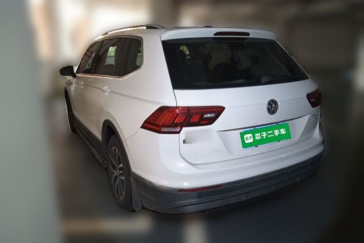 Used Volkswagen Tiguan L 2017 330TSI Automatic Two-Wheel Drive Comfort Edition
