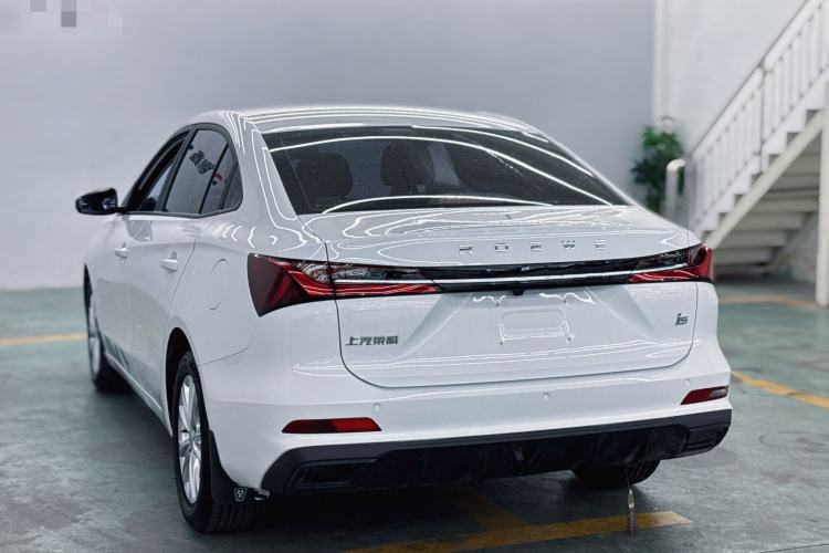 Used Roewe i5 2023 1.5L Manual Comfort Edition