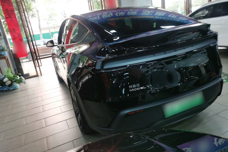 Used Tesla Model Y 2026 Model Long-Range Rear-Wheel-Drive Version Rear Left 45 Deg