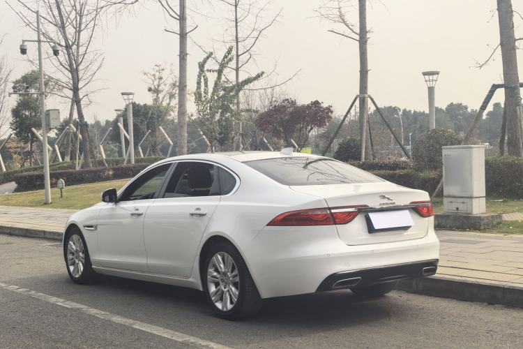 Used Jaguar XFL 2018 XFL 2.0T 250 PS Luxury Edition