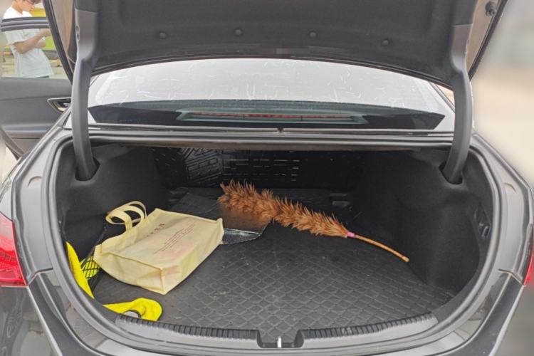 Used Mercedes-Benz C-Class 2023 Revised C 200 L Sport Edition Trunk