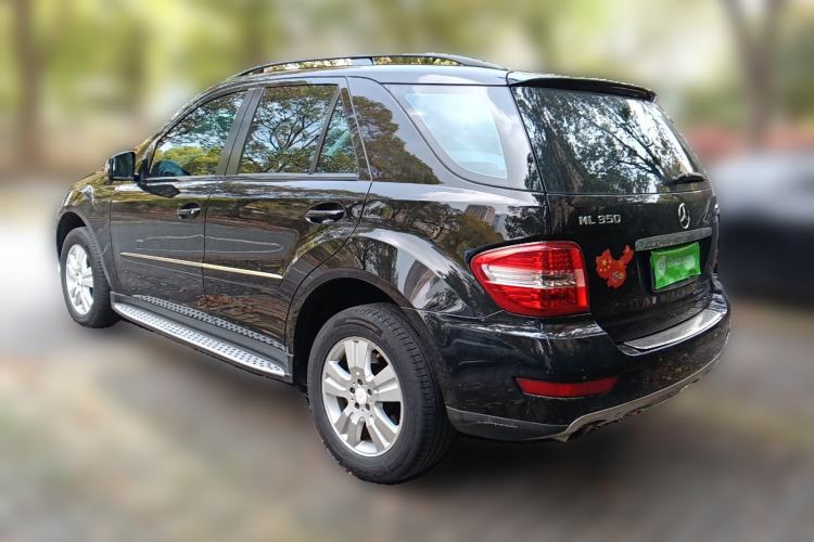 Used Mercedes-Benz M-Class 2010 ML 300 4MATIC
