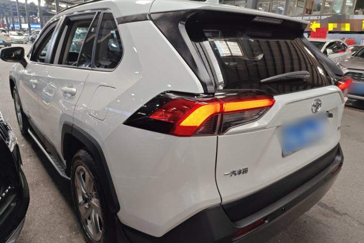 Used Toyota RAV4 2020 2.0L CVT Two-Wheel Drive Fashion Edition