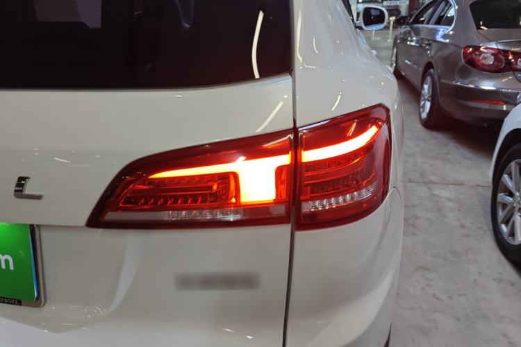 Used Haval H7 2017 Red-Label H7 2.0T Automatic Prestige Model Right Rear Taillight