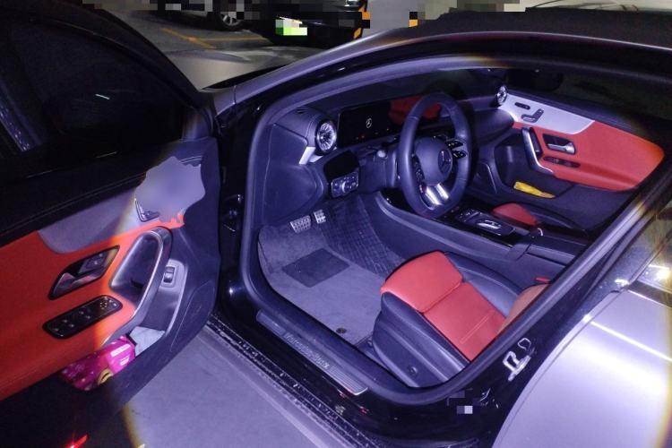 Used Mercedes-Benz A AMG 2025-Year Restyled AMG A 35 L 4MATIC
