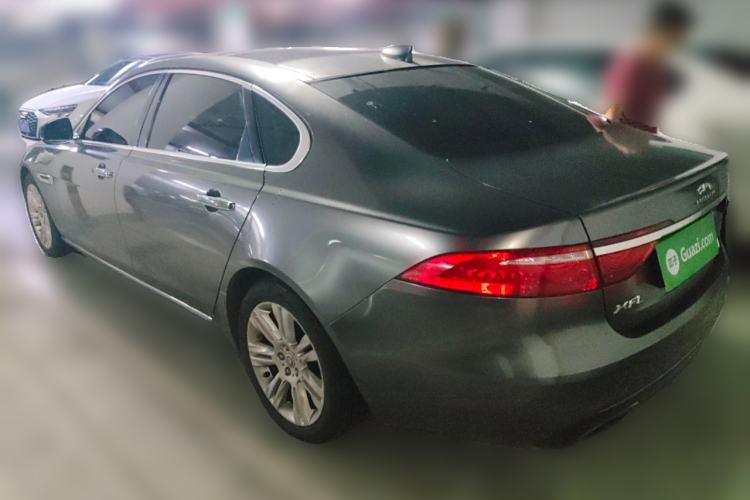 Used Jaguar XFL 2018 XFL 2.0T 250 PS Luxury Edition Rear Left 45 Deg