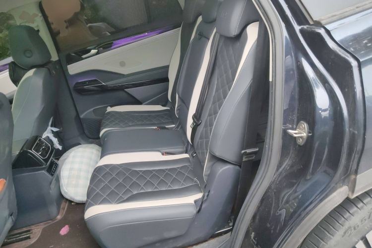 Used Volkswagen ID.6 CROZZ 2021 Long-Range PRO Edition Left Rear Seat