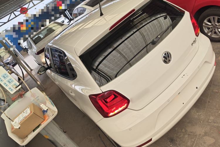 Used Volkswagen Polo 2016 1.6L Automatic Comfort Model