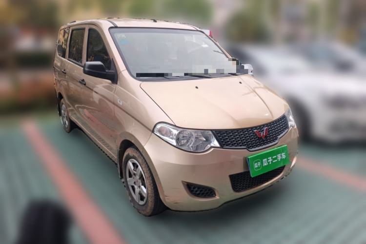 Used Wuling Hongguang 2014 1.2L Base Model China IV Front Right 45 Deg