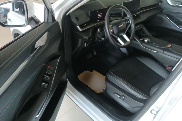 Used Haval H6 New Energy 2023 DHT-PHEV 110KM Enjoyment Edition

