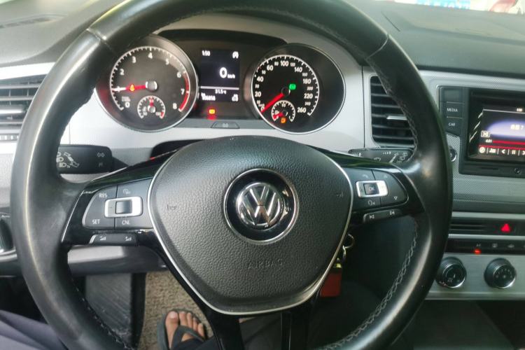 Used Volkswagen Golf Sportsvan 2016 230TSI Automatic Trend Edition