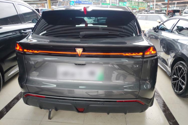 Used Deepal S07 2023 200Max Range-Extended Version
