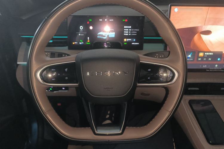 Used Chery Tiggo 8 PLUS C-DM 2025 1.5T 116 km Prestige Version 5 Seats