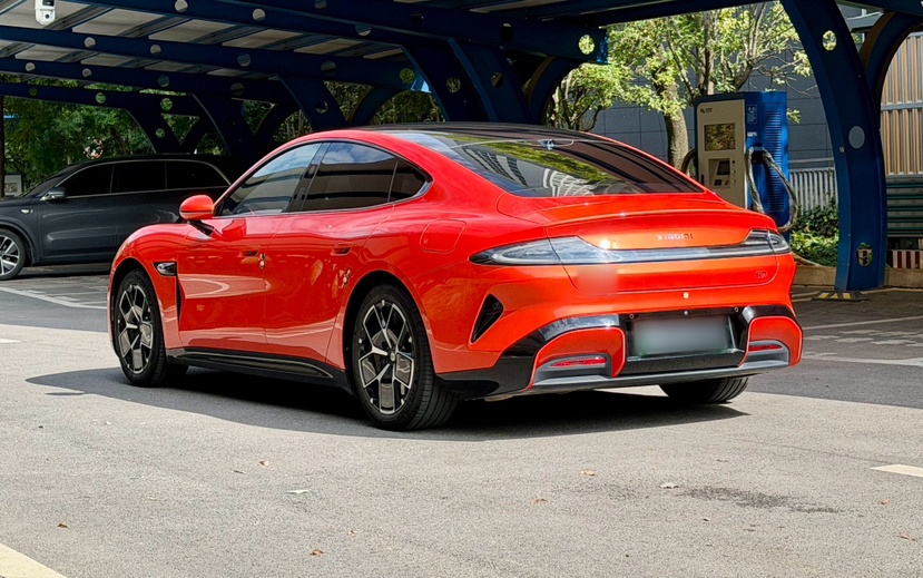 Xiaomi Auto SU7 2024 Rear-Drive Long-Range Intelligent Driving Version — снимка 17